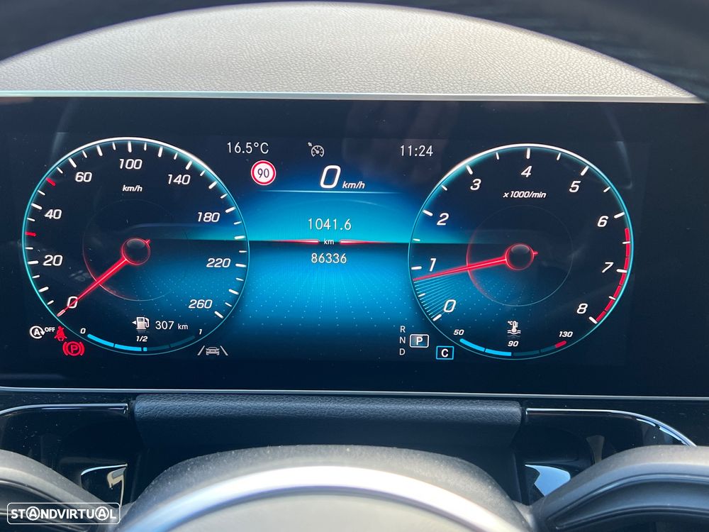 Mercedes-Benz GLA 200 7G-DCT Progressive Advanced - 15