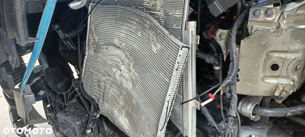 Ford Explorer Elektromotor mit Standard Range RWD 52kWh Style - 7