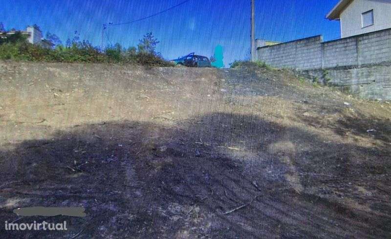 Terreno com capacidade construtiva - Trofa - Grande imagem: 3/5