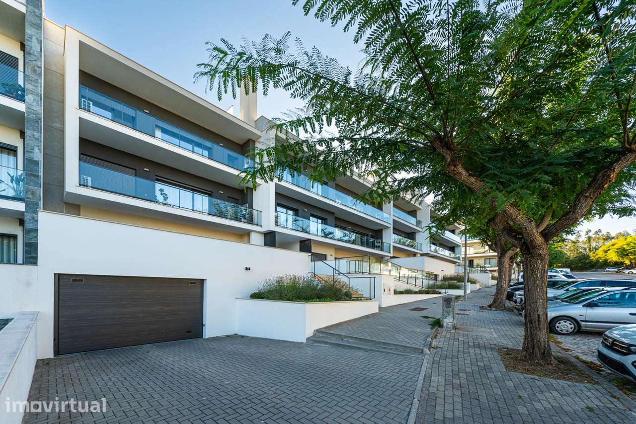 Apartamento T3, seminovo, situado em Santa Clara, Leiria - Grande imagem: 5/54