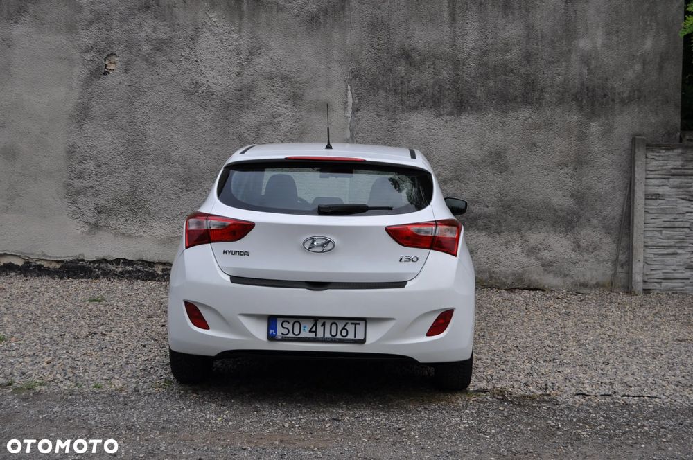 Hyundai i30 1.4 Classic + - 5