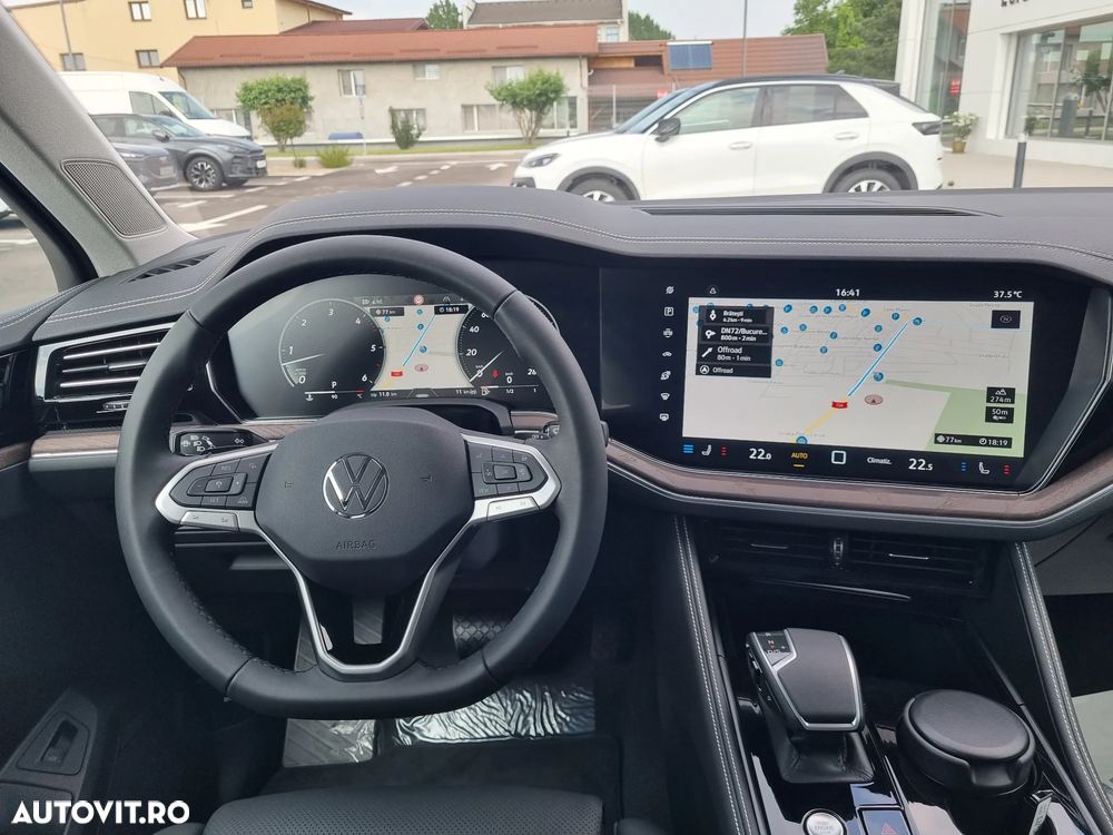 Volkswagen Touareg - 20