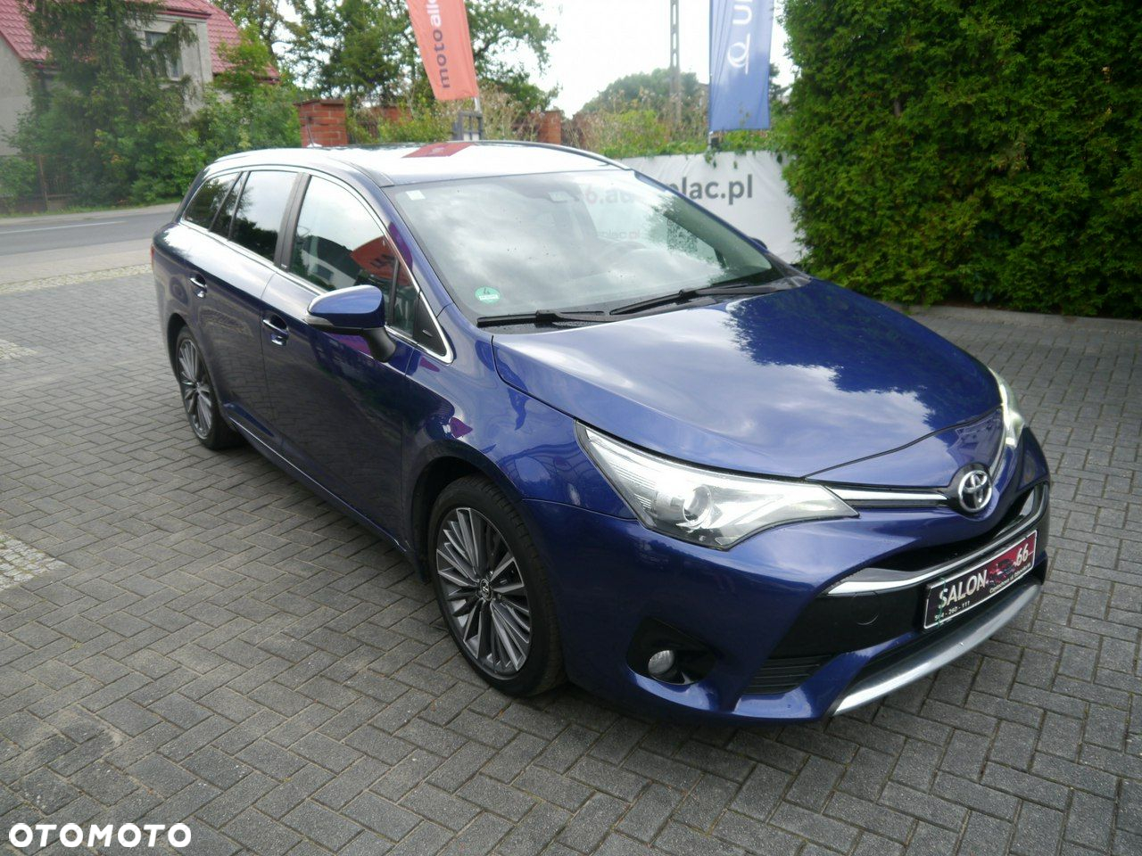 Toyota Avensis Touring Sports 2.0 D-4D Comfort - 3