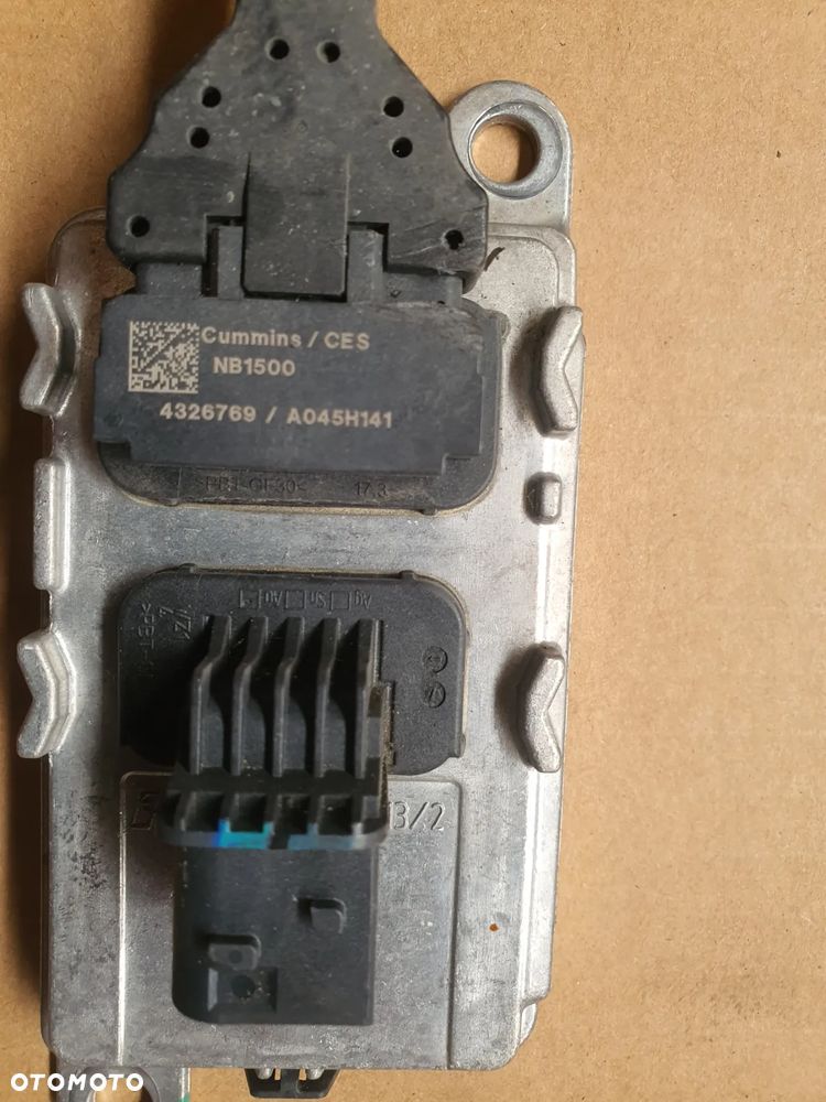 Czujnik NOX DAF XF 106 SNS0348B 4326769  A045H141 Cummins - 7