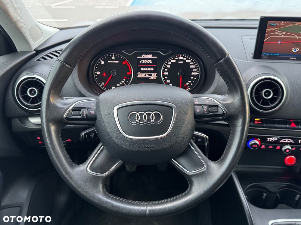 Audi A3 Sportback 1.6 TDI Attraction - 27