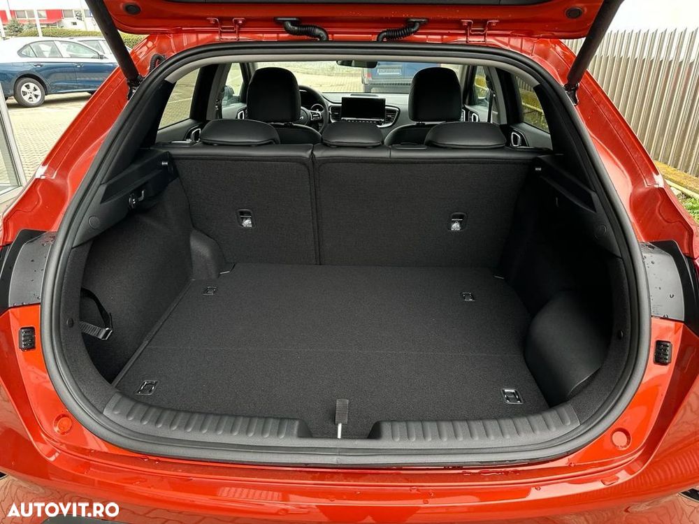 Kia XCeed - 20