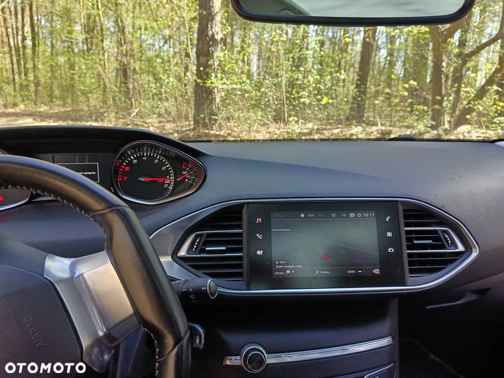 Peugeot 308 1.2 PureTech Active S&S - 8