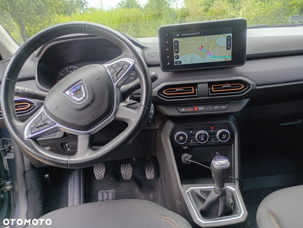 Dacia Sandero - 4