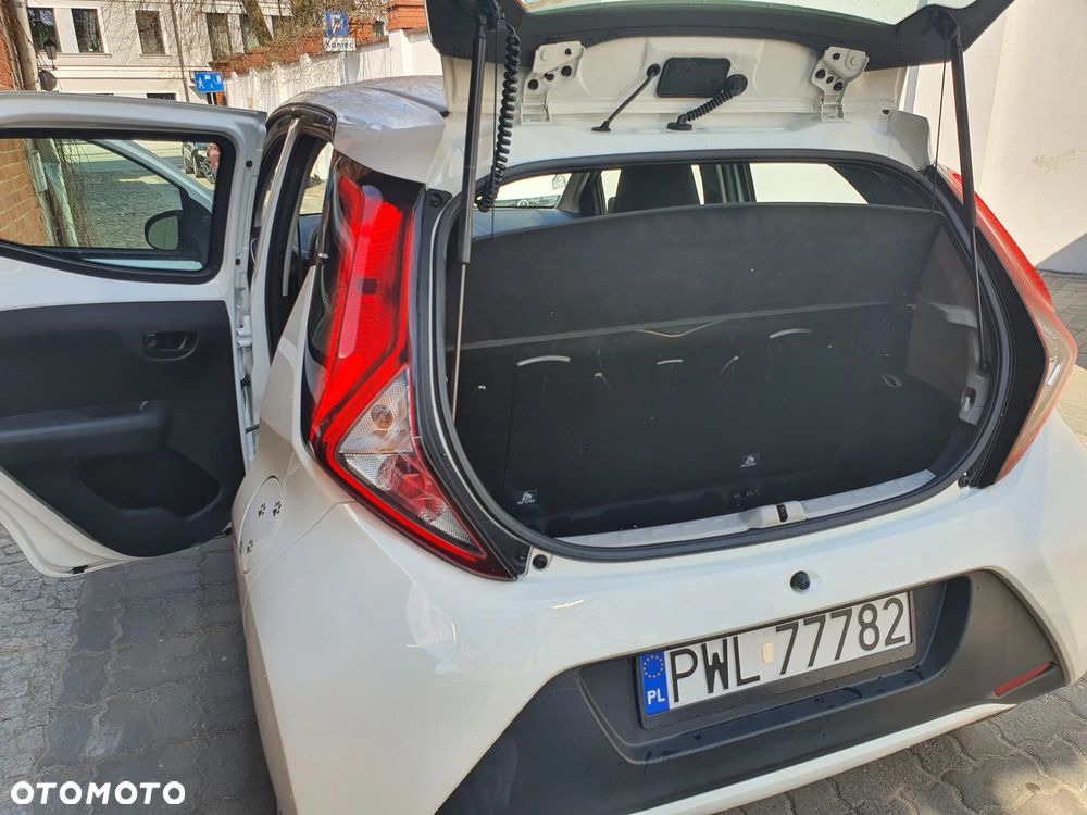 Toyota Aygo x-cite - 5