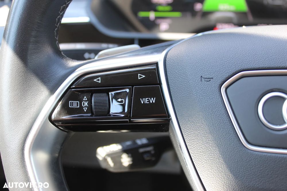 Audi Q8 Sportback e-tron 55 quattro Advanced - 18
