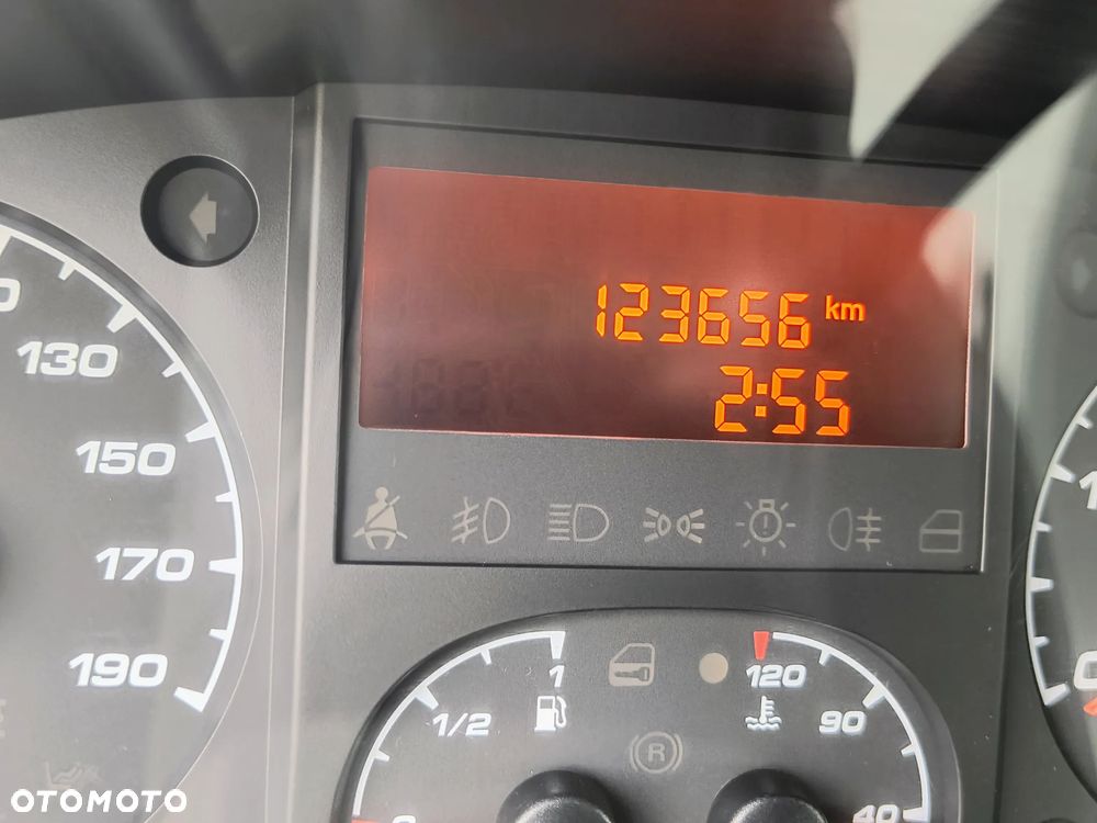 Iveco Daily 35s11 pocztowy POCZTA UPS DHL SPRINTER 308 FOOD TRUCK Autosklep - 17