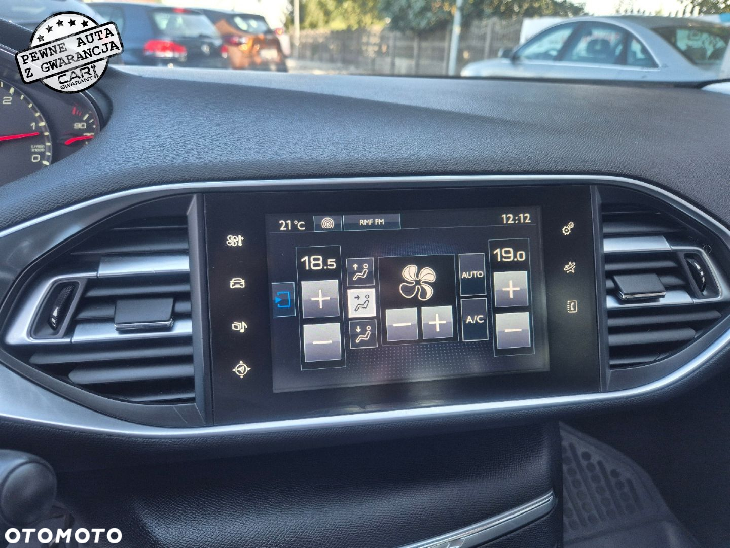 Peugeot 308 1.6 BlueHDi Allure S&S - 25