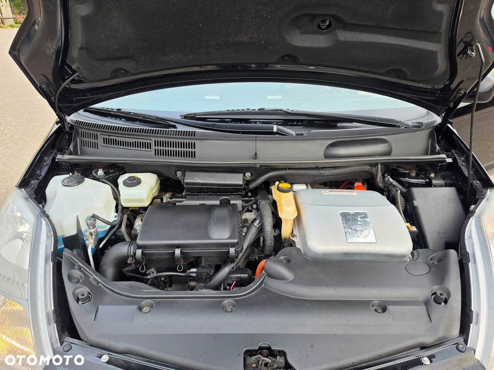 Toyota Prius 1.5 VVT-i Sol - 19