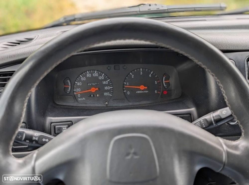 Mitsubishi L200 2.5 TD CD - 9