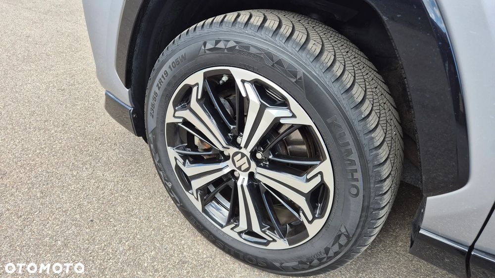 Suzuki Across 2.5 Plug-in Hybrid Elegance 4WD CVT - 30