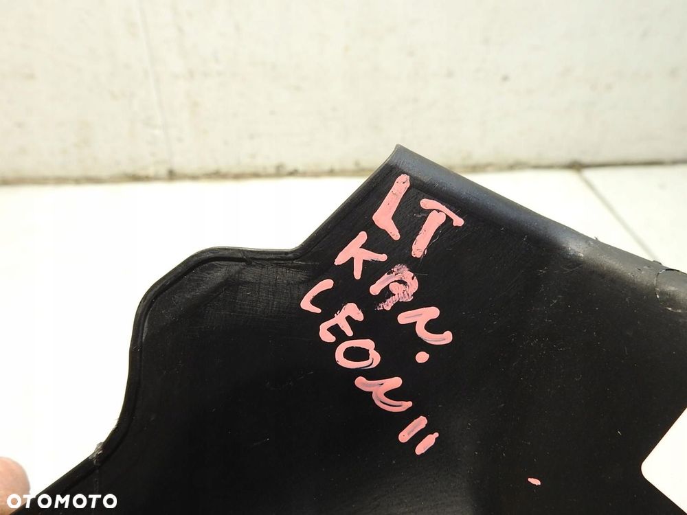 OSŁONA SŁUPKA KANAPY PRAWA SEAT LEON II 1P0867765G - 2