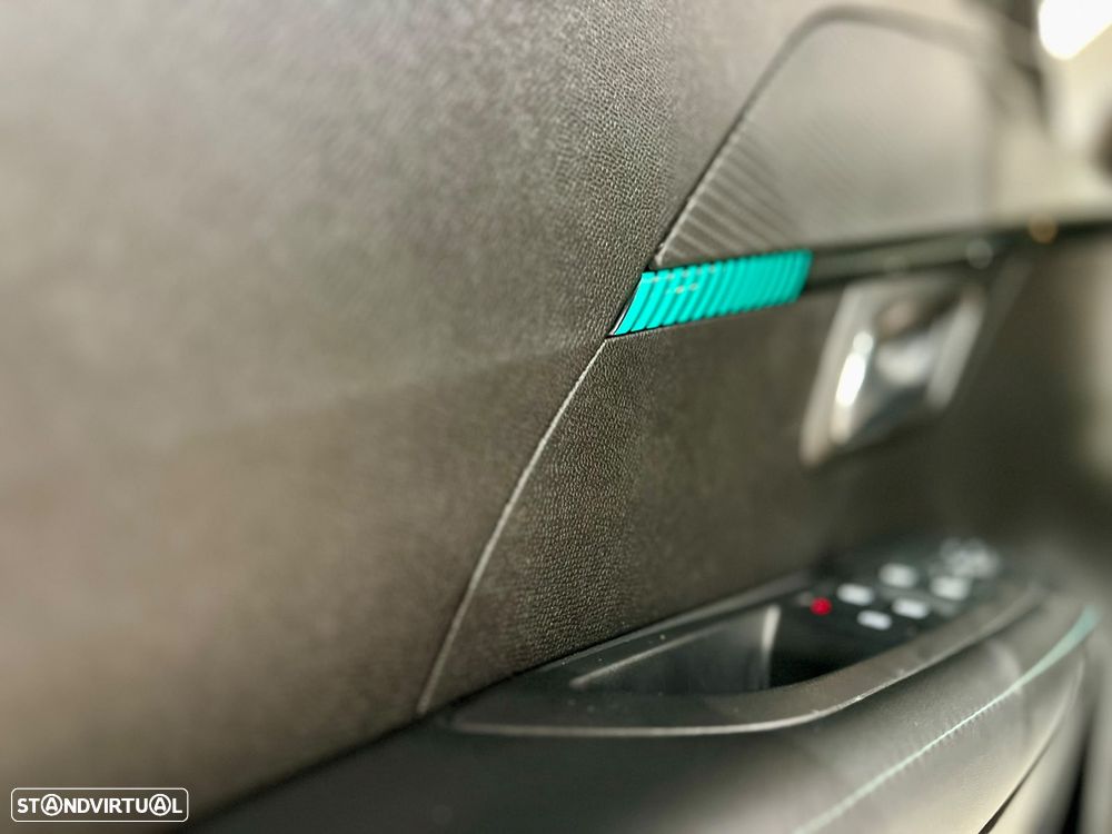 Peugeot 208 PureTech 100 Active Pack - 38