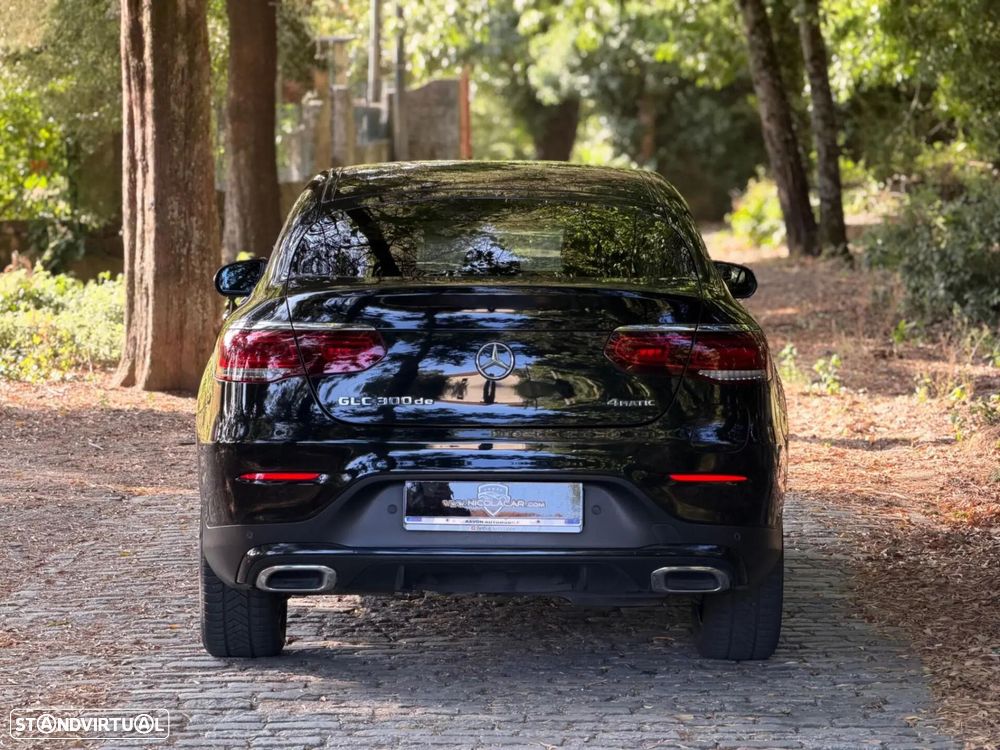 Mercedes-Benz GLC 300 de Coupé 4Matic - 53