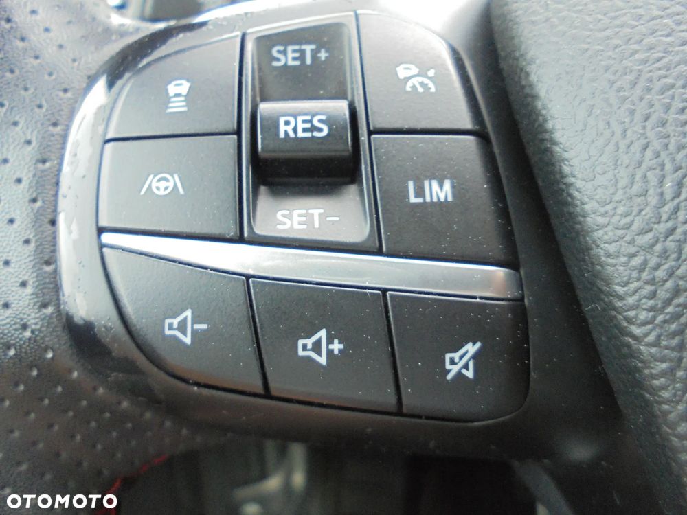 Ford Kuga 2.0 EcoBlue 4x4 ST-LINE X - 22