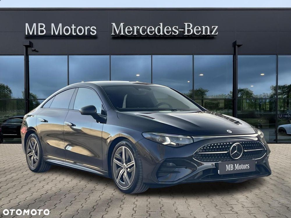 Mercedes-Benz CLA - 2