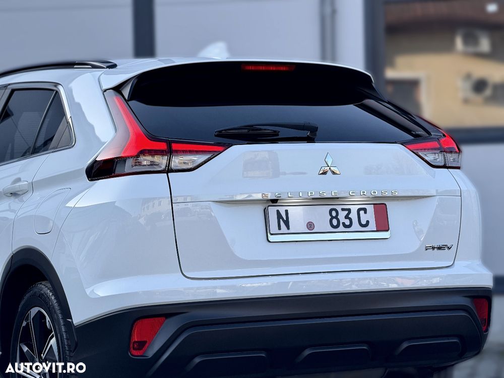 Mitsubishi Eclipse-Cross PHEV Intense+ - 36