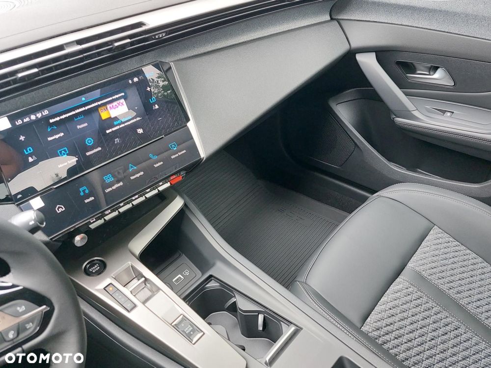 Peugeot 408 1.2 PureTech mHEV Allure S&S e-DCS6 - 19