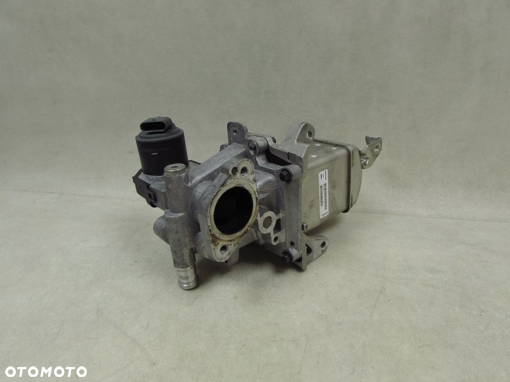 VOLVO S60 II V60 XC60 13-18 2.0 D3 D4 ZAWOR CHLODNICZKA SPALIN EGR 31422119 31422315 - 2