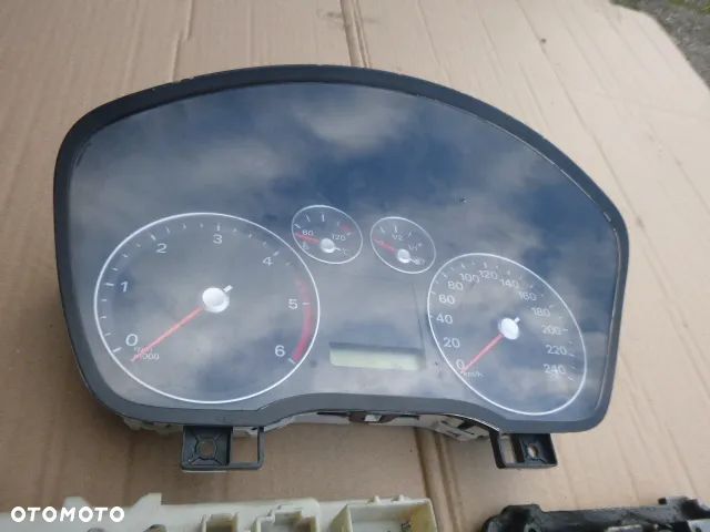 ZESTAW STARTOWY KOMPUTER STACYJKA IMMOBILIZER FORD FOCUS MK2 1.6 TDCI - 7