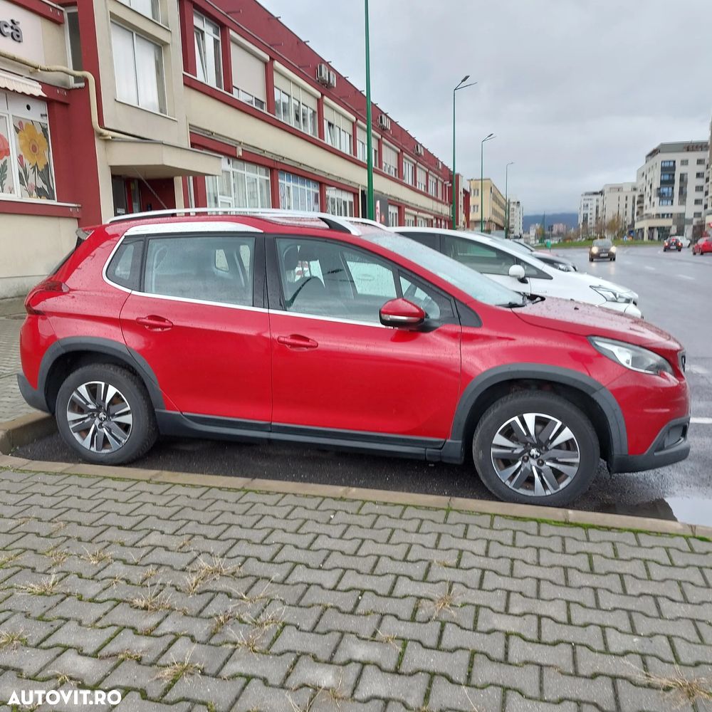 Peugeot 2008 PureTech 110 Stop&Start EAT6 Allure - 1