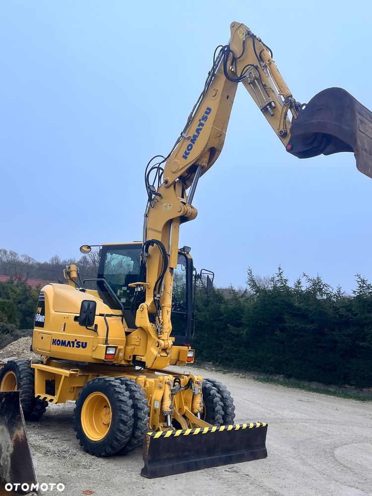 Komatsu 4x4x4 ramię łamane Koparka kołowa KOMATSU  PW98MR-8 10ton 4x4x4 ośki skrętne Ramię 3x łamane BEZ DPF i ADBLUE 4 cyl dodatkowe wyjścia hydr Pług Podpory 2012 szybka zwinna Prosto z importu 1 właściciel Cat TEREX Liebherr Wacker Pw 98 Mr 8 11 - 29