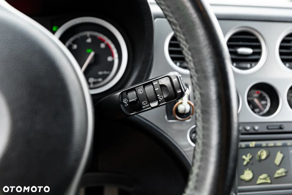 Alfa Romeo 159 2.4 JTDM 20V DPF Q-Tronic Distinctive - 28