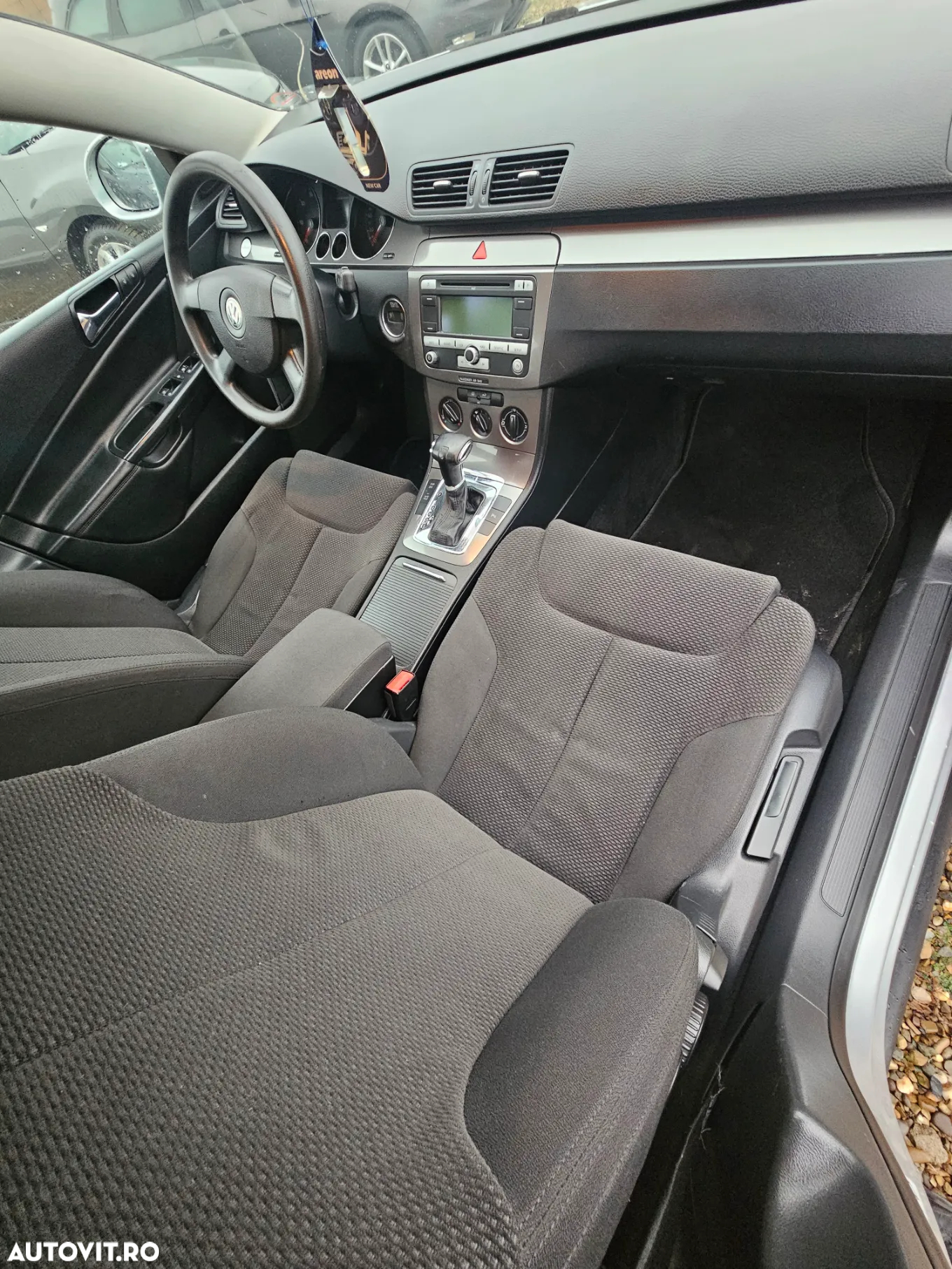 Volkswagen Passat - 6