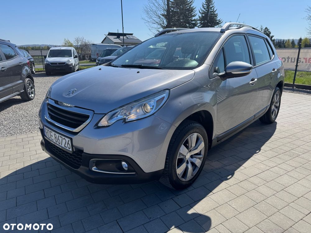 Peugeot 2008 1.2 Pure Tech Style - 10