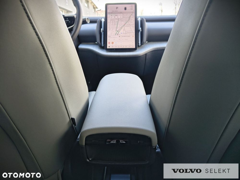 Volvo EX30 - 35
