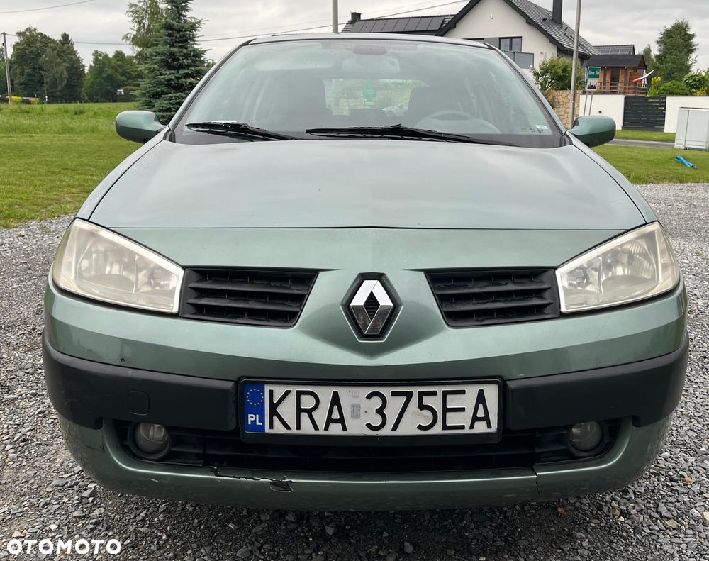 Renault Megane 1.4 Emotion - 8