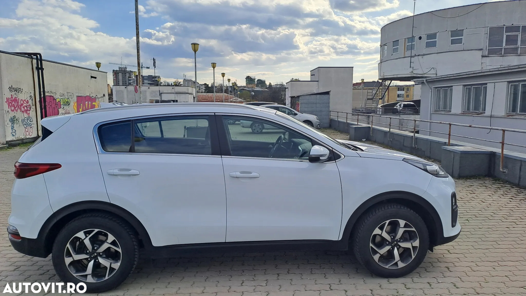 Kia Sportage - 2