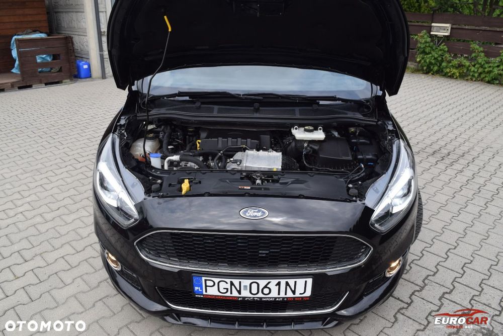 Ford S-Max - 34