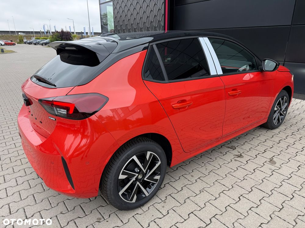 Opel Corsa 1.2 T mHEV Yes 2026 eDCT - 9