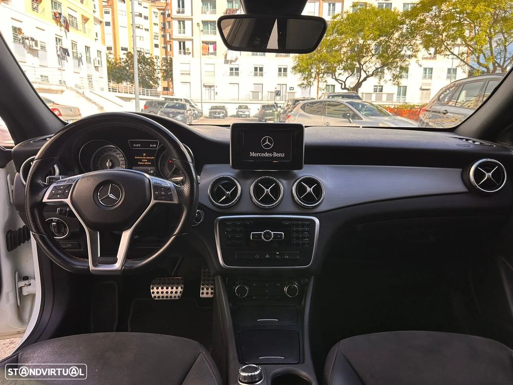 Mercedes-Benz CLA 220 - 13