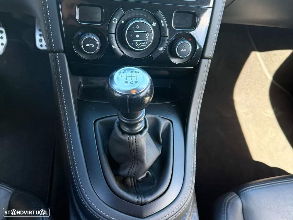 Peugeot RCZ 1.6 155 THP - 10