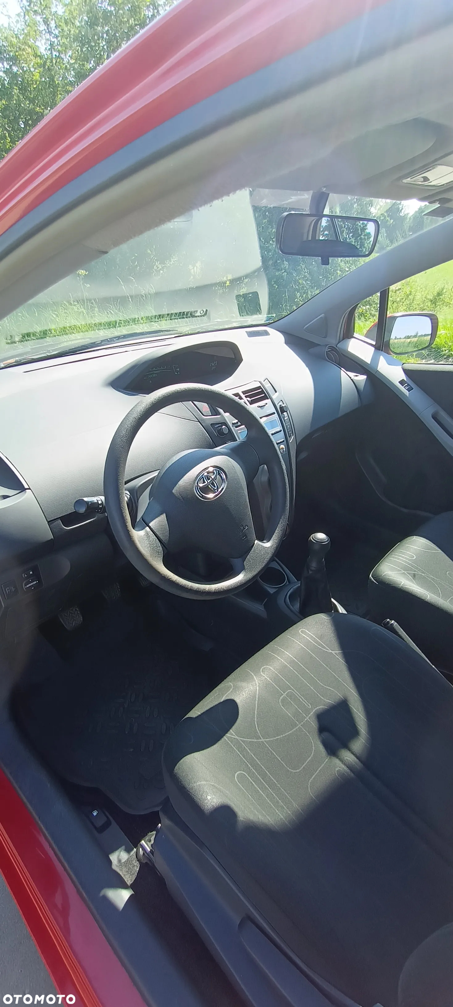 Toyota Yaris - 7