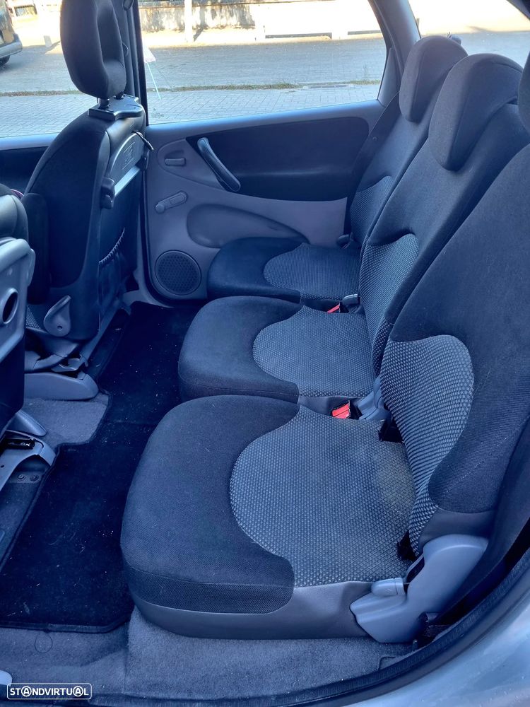 Citroën Xsara Picasso - 4