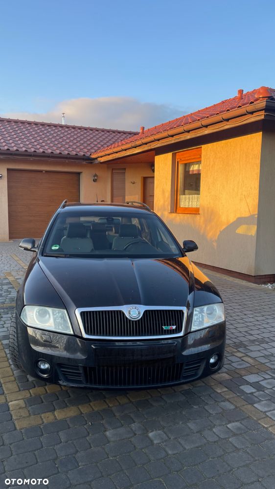 Skoda Octavia 2.0 TSI RS - 1