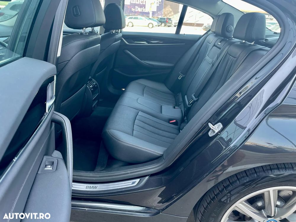 BMW Seria 5 530e AT PHEV - 11