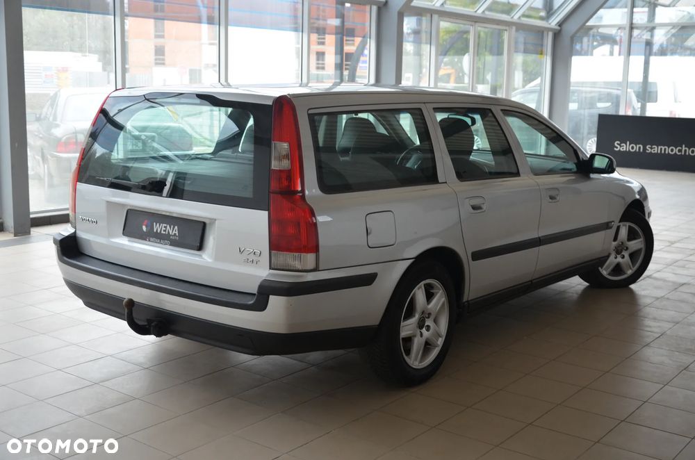 Volvo V70 - 25