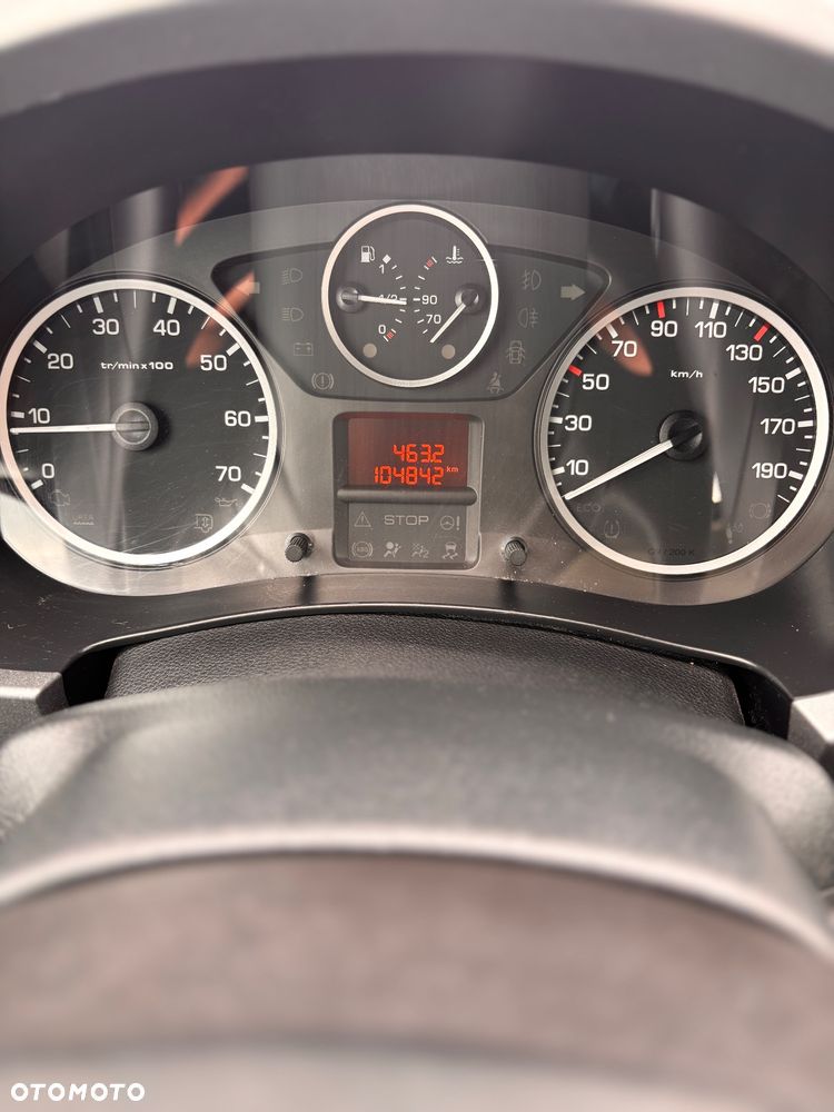 Peugeot Partner 1.6 BlueHDi Outdoor S&S - 11
