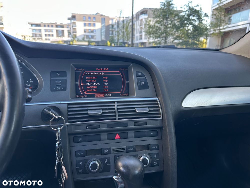Audi A6 Avant - 10