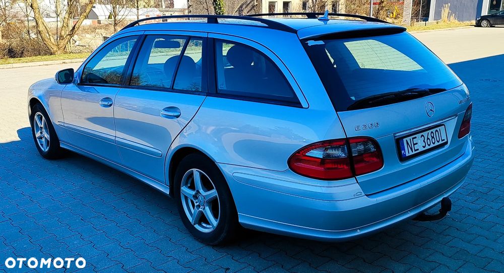 Mercedes-Benz Klasa E 200 Kompressor Automatik Classic - 12