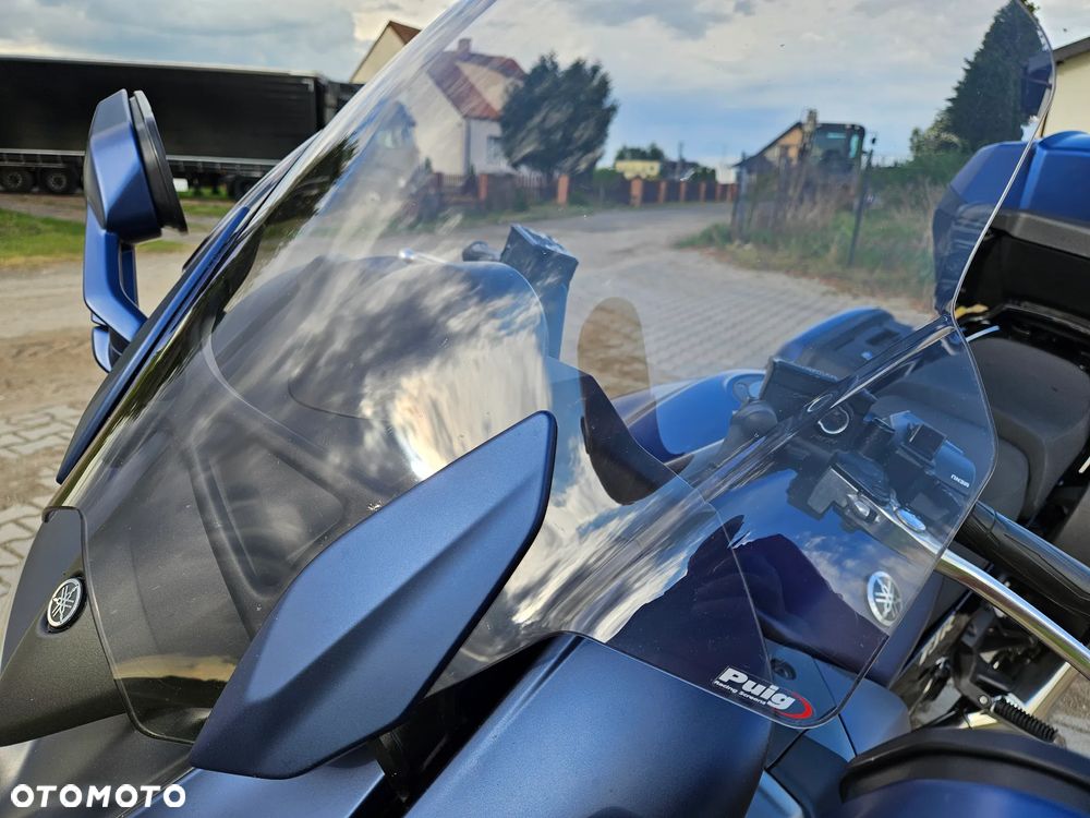 Yamaha FJR - 23