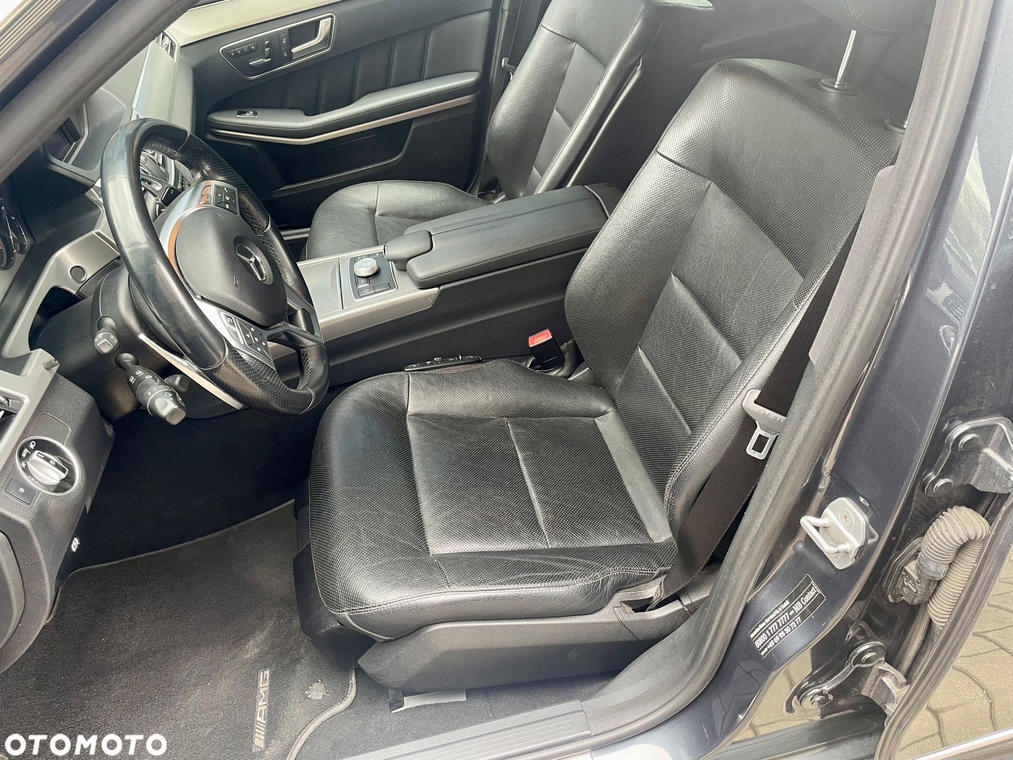 Mercedes-Benz Klasa E 500 T 4Matic 7G-TRONIC Avantgarde - 14